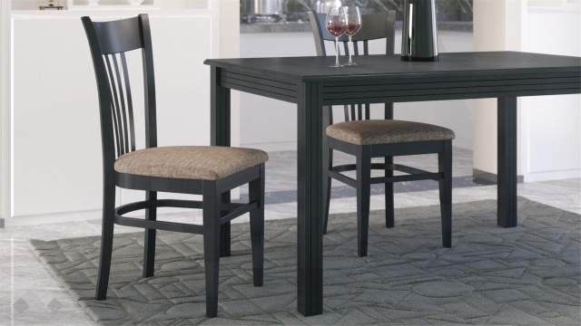 Трапезен стол Лора венге